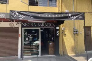 Negra Barber&iacute;a Nueva Santa Mar&iacute;a
