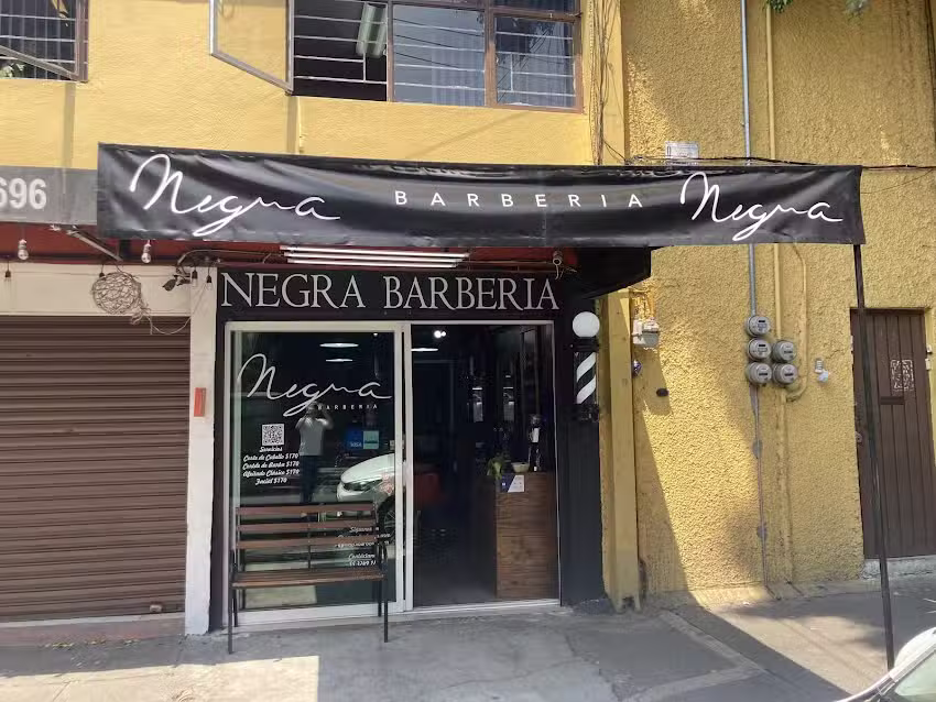 Negra Barber&iacute;a Nueva Santa Mar&iacute;a
