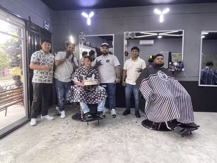 Nene D Oro Barbershop