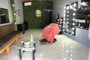 ORTIZ BARBER SHOP