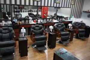 Padre Santo Barbería