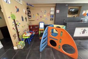 Pekes & Family peluqueria infantil y familiar