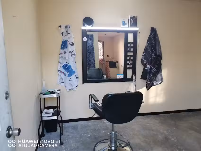 Peluquer&iacute;a Barbatus