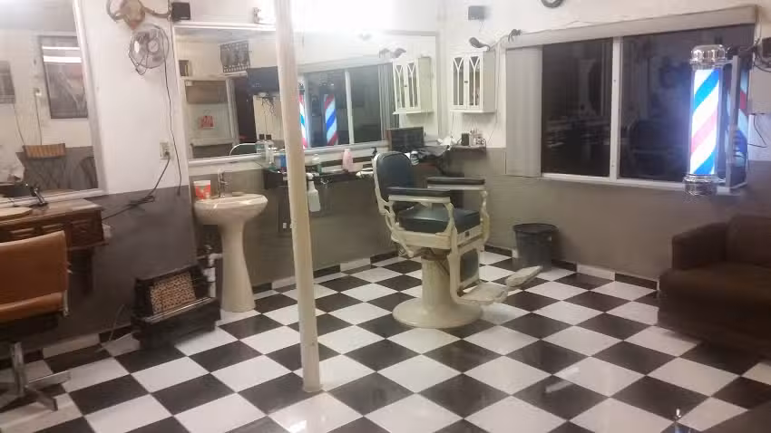 PELUQUERIA BARBERIA