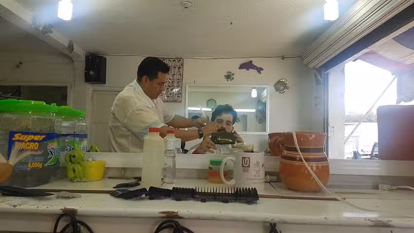 Peluqueria Barberia Unisex