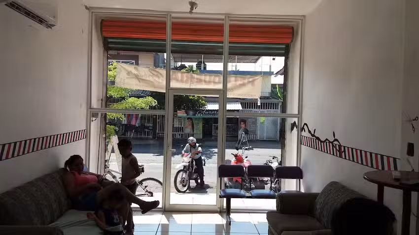 PELUQUERIA BRODI&rsquo;S