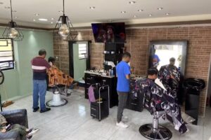 Peluquer&iacute;a Buenos Aires , Barber shop