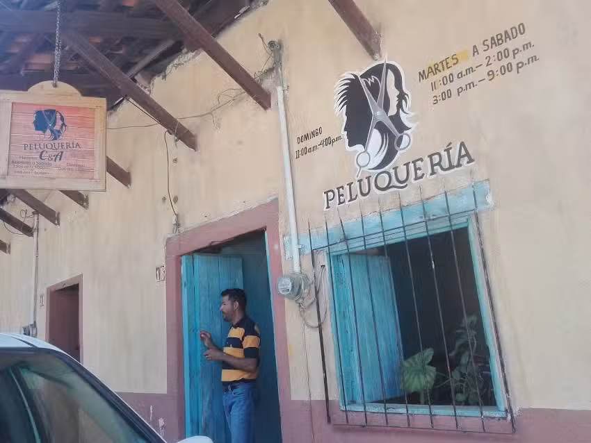 Peluquer&iacute;a C&A