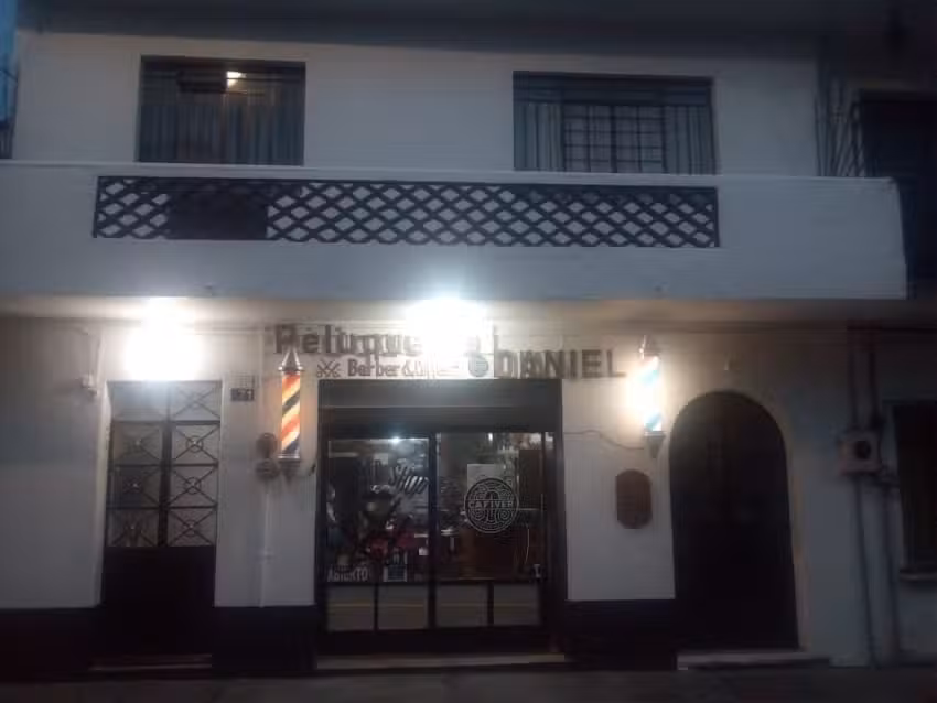 Peluquer&iacute;a Daniel & Barber Coffee