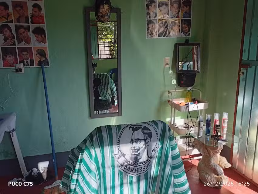 PELUQUERIA DON ABRAHAM