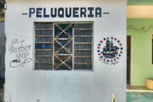 Peluquer&iacute;a El Perla Negra