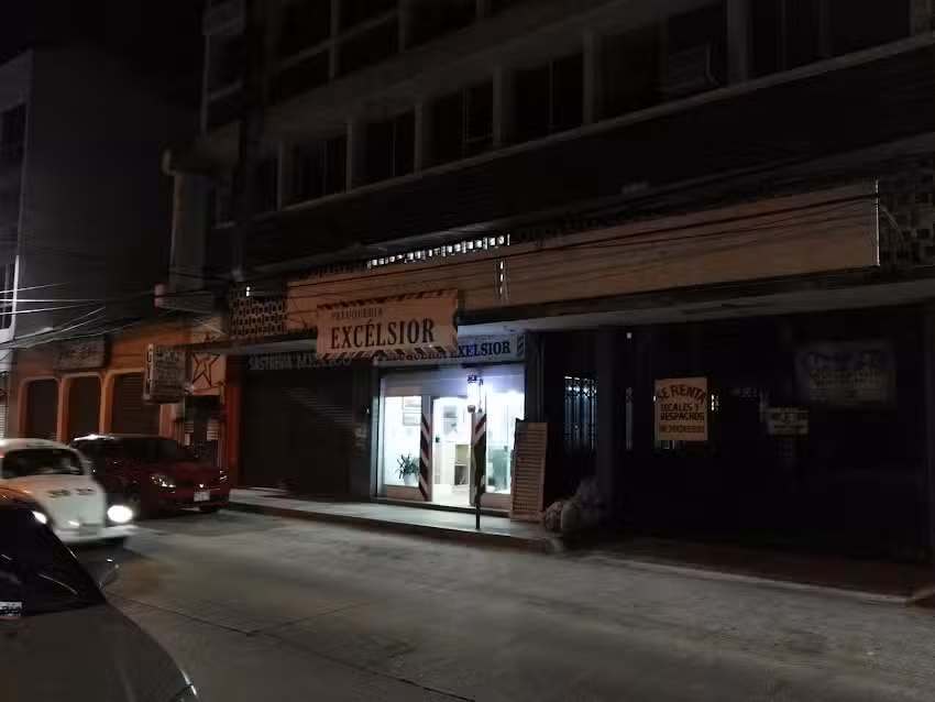 Peluquer&iacute;a Exc&eacute;lsior