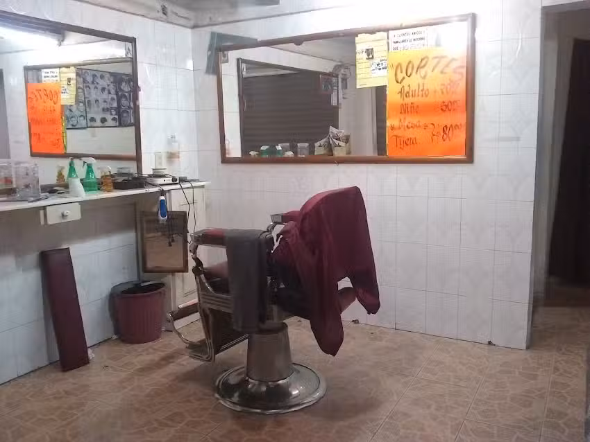 Peluquer&iacute;a Javi