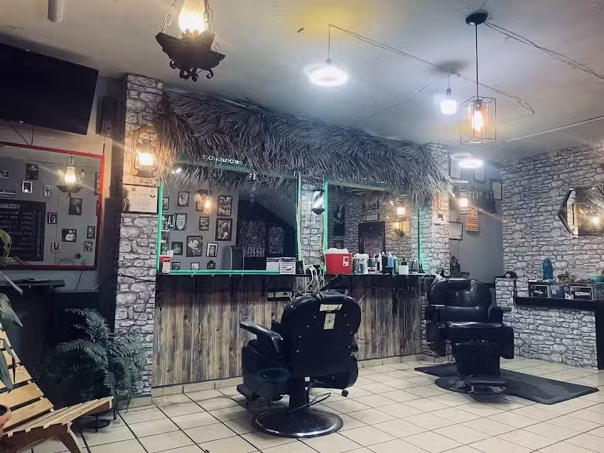 Peluquer&iacute;a La Chingada