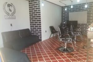 Peluqueria La Oficina