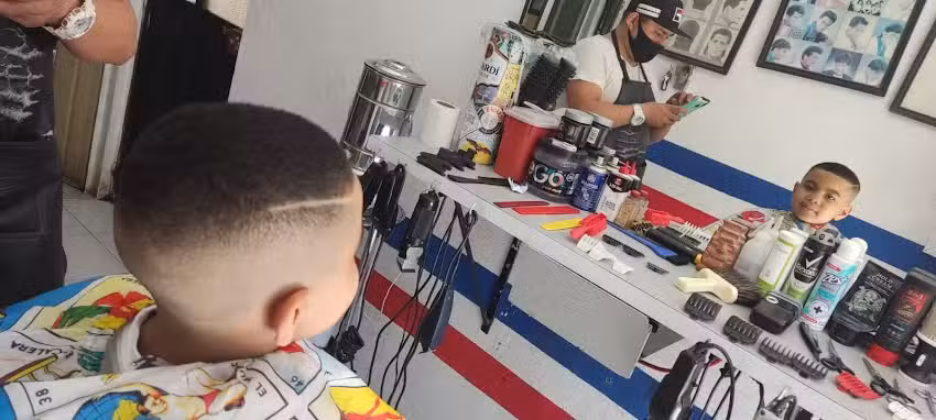 PELUQUERIA &ldquo;LA PE&Ntilde;ITA&rdquo;