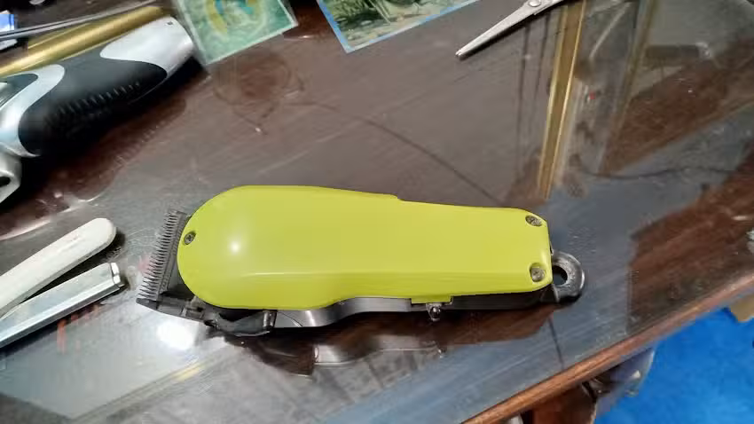 Peluquer&iacute;a Max