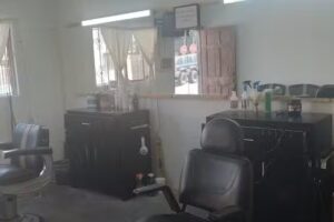 Peluquer&iacute;a M&aacute;ynez