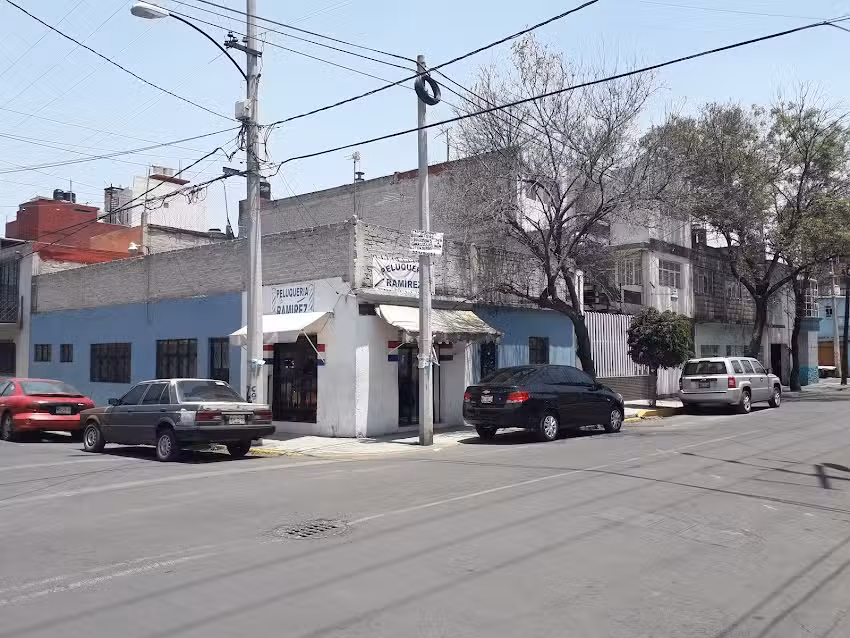 PELUQUER&Iacute;A RAM&Iacute;REZ