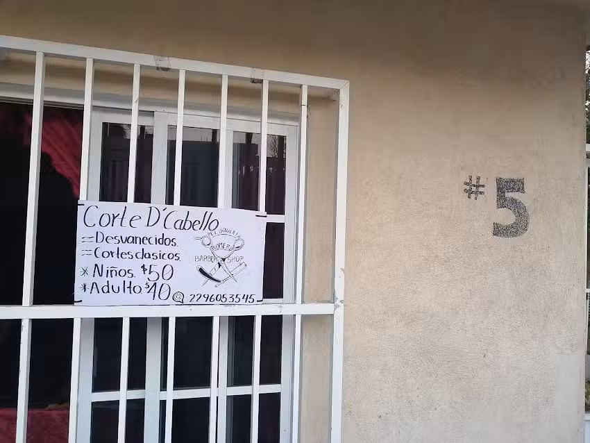 &ldquo;Peluquer&iacute;a Romero&rdquo;