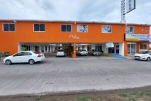 PELUQUER&Iacute;A & SAL&Oacute;N [ Gio Rodr&iacute;guez]