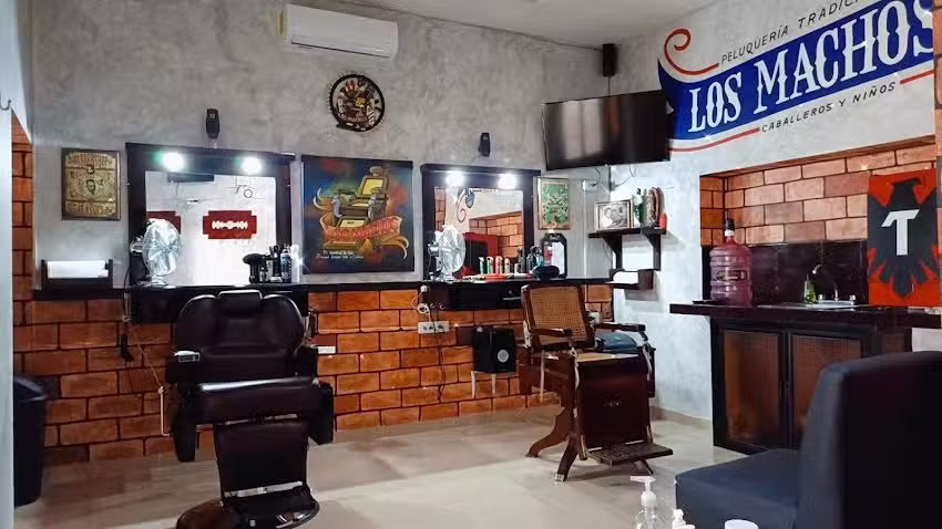 Peluquer&iacute;a tradicional LOS MACHOS