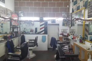 Peluqueria Unisex Capricornio