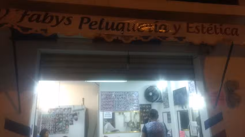 Peluquer&iacute;a Unisex De Fabis