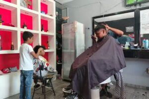 Peluquería y barbería Alfredo s