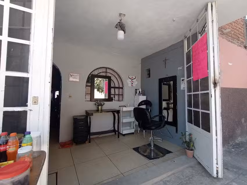 Peluquer&iacute;a y barber&iacute;a &ldquo;Angel&rdquo;
