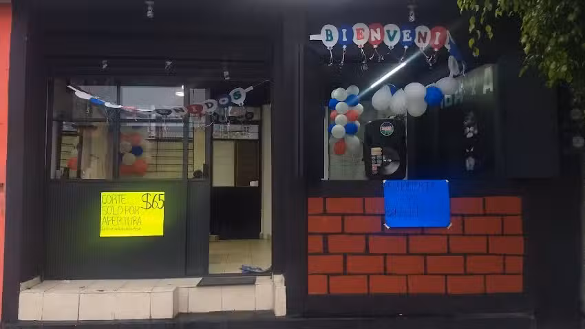 Peluquer&iacute;a Y Barber&iacute;a Ibaman