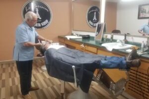 Peluquer&iacute;a y Barber&iacute;a Le Parisien