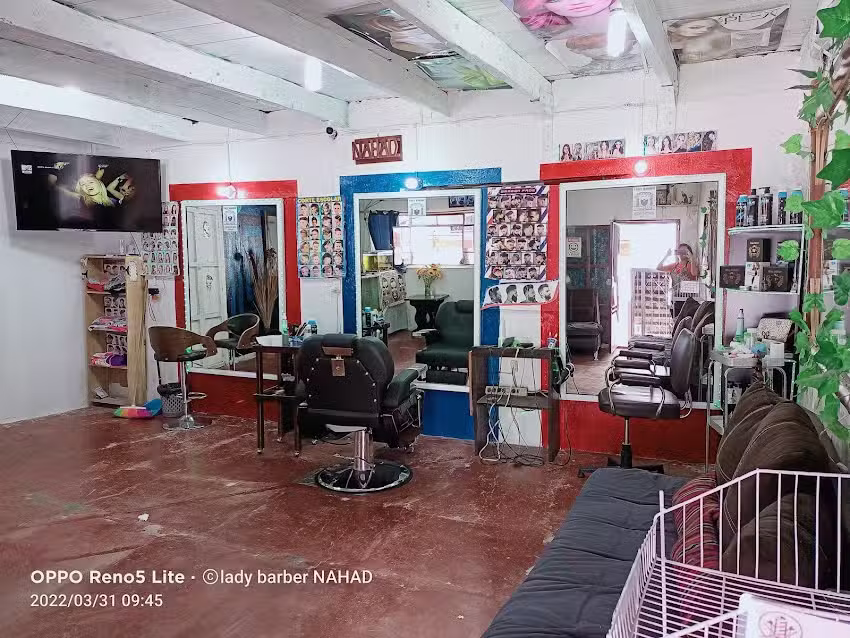 peluquer&iacute;a y barberia NAHAD