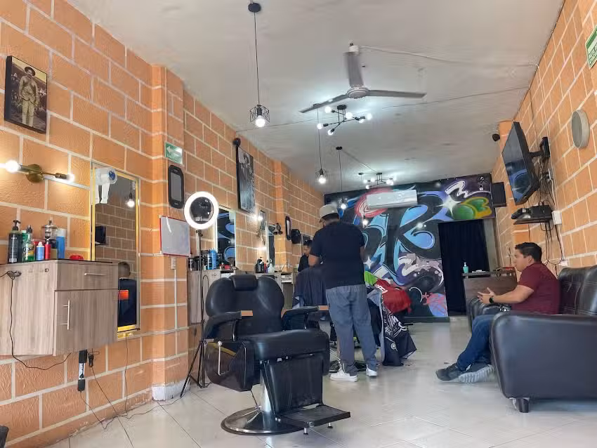 Peluquer&iacute;a y Barber&iacute;a Ramona