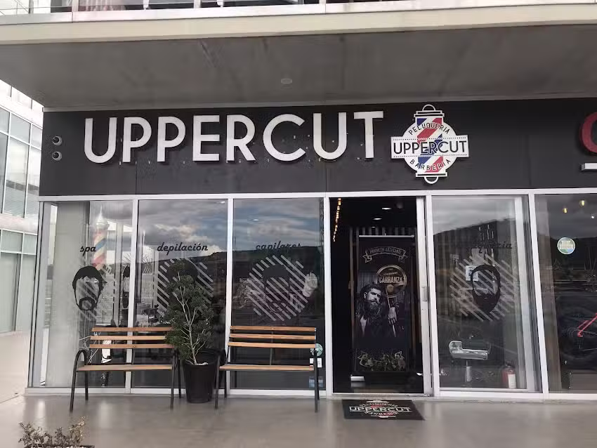 Peluquer&iacute;a y Barber&iacute;a Uppercut Juriquilla