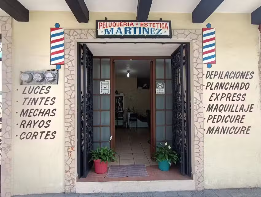 Peluquer&iacute;a y Est&eacute;tica Mart&iacute;nez