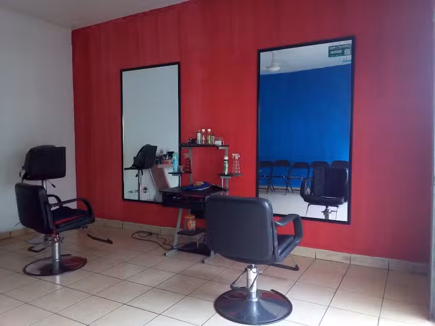 Peluquerias WAR