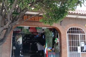 Por tus Barbas Barber Shop