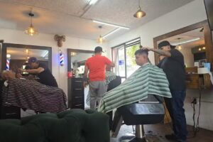 PRADOS LA PELUQUER&Iacute;A Y BARBER&Iacute;A