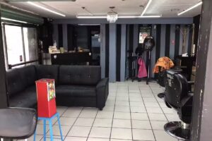 Queens barber&iacute;a y est&eacute;tica