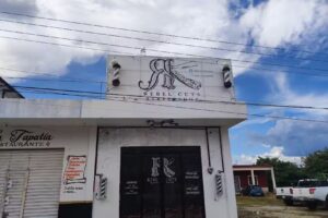 Rebel Cuts Barbershop Candelaria