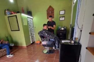 Renteria Barbershop