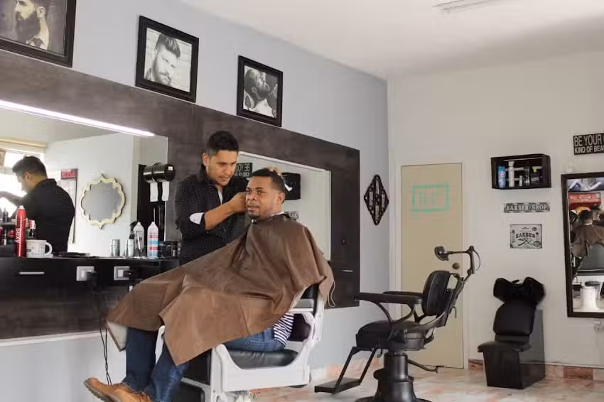 Retro Barber&iacute;a