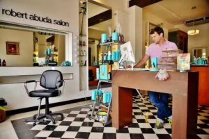 Robert Abuda Sal&oacute;n