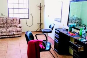 Robert&rsquo;s Barber Shop