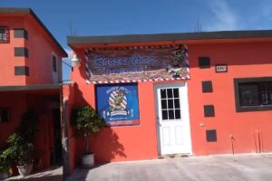 Roger Cut&rsquo;s Barber Shop