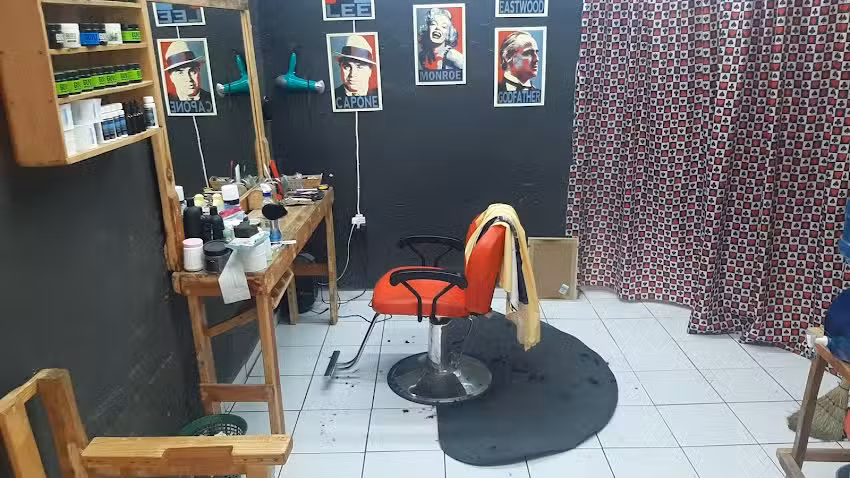 Roger&rsquo;s Barber Shop