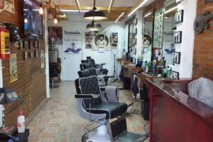 𝐑𝐔𝐃𝐎𝐒 𝐁𝐀𝐑𝐁𝐄𝐑 𝐒𝐇𝐎𝐏