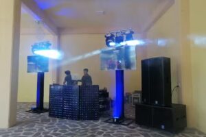 Sal&oacute;n Jardines Del Rio