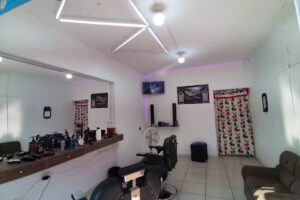 SALON Y BARBERIA ARGUELLO